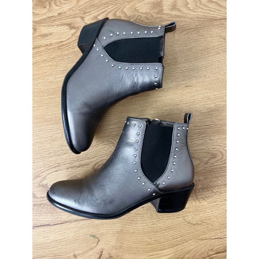 Vionic Edgy Lexi Ankle Booties Womens 6 Pewter Metallic Leather Studded‎ Zip - Picture 5 of 10
